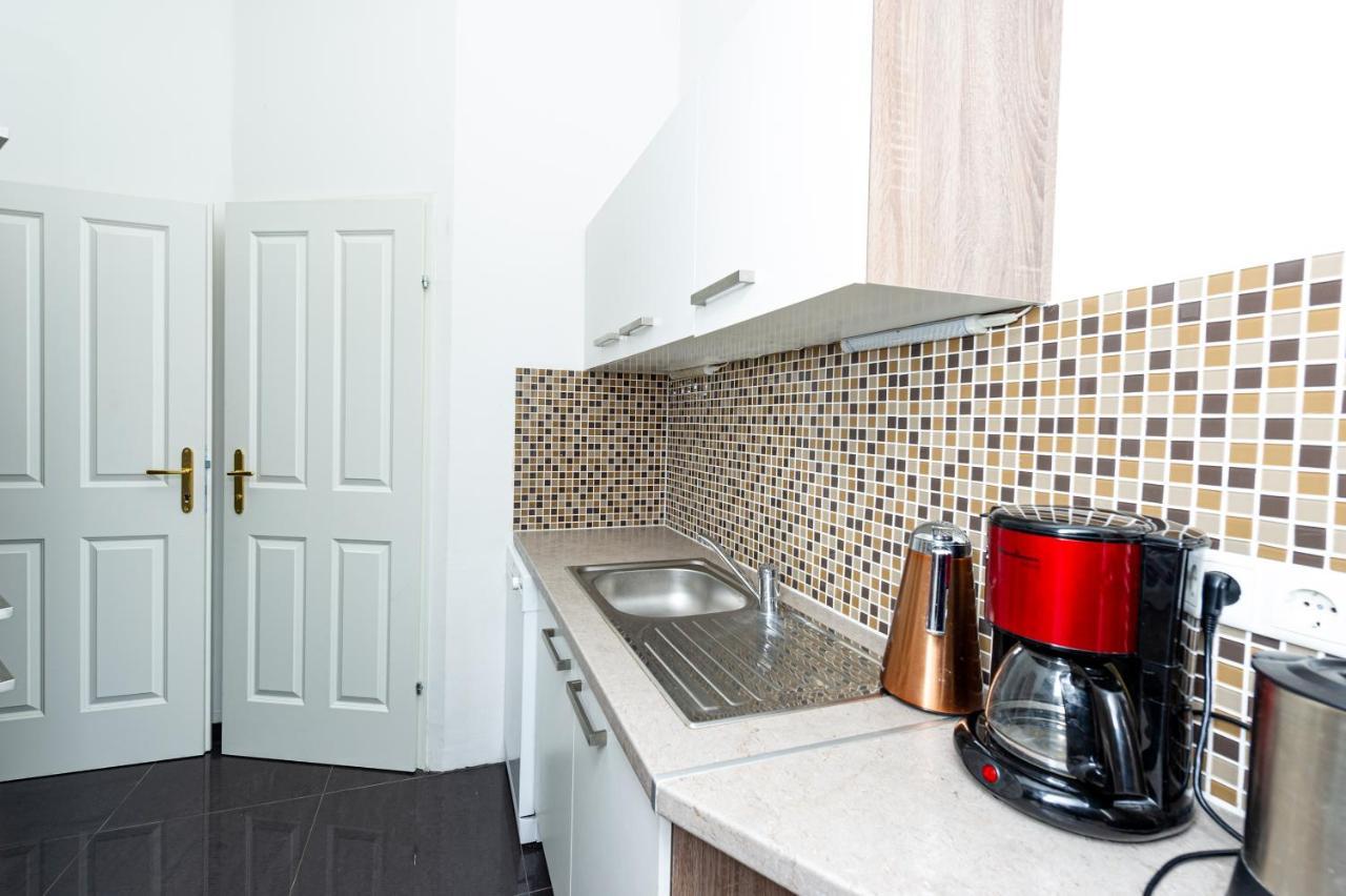 Moderne 2-Zimmer Wohnung In Wien ภายนอก รูปภาพ
